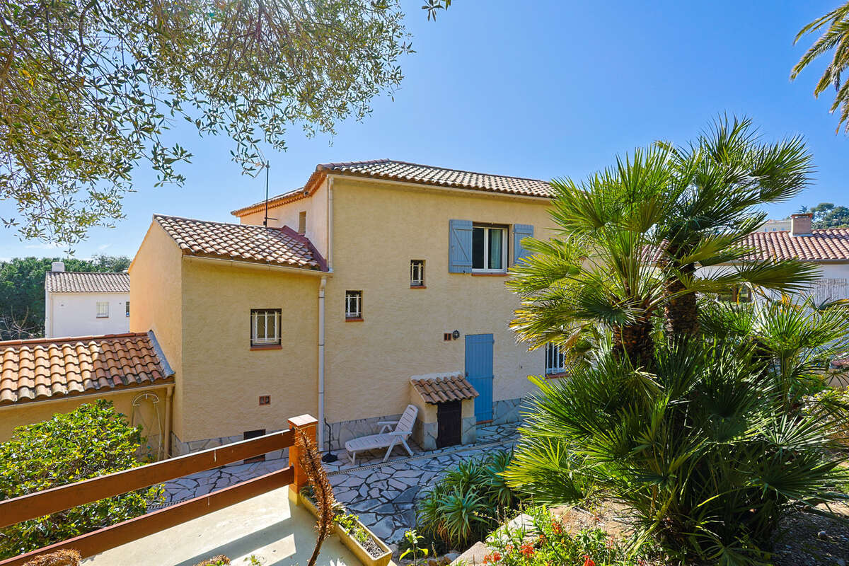 Maison à HYERES