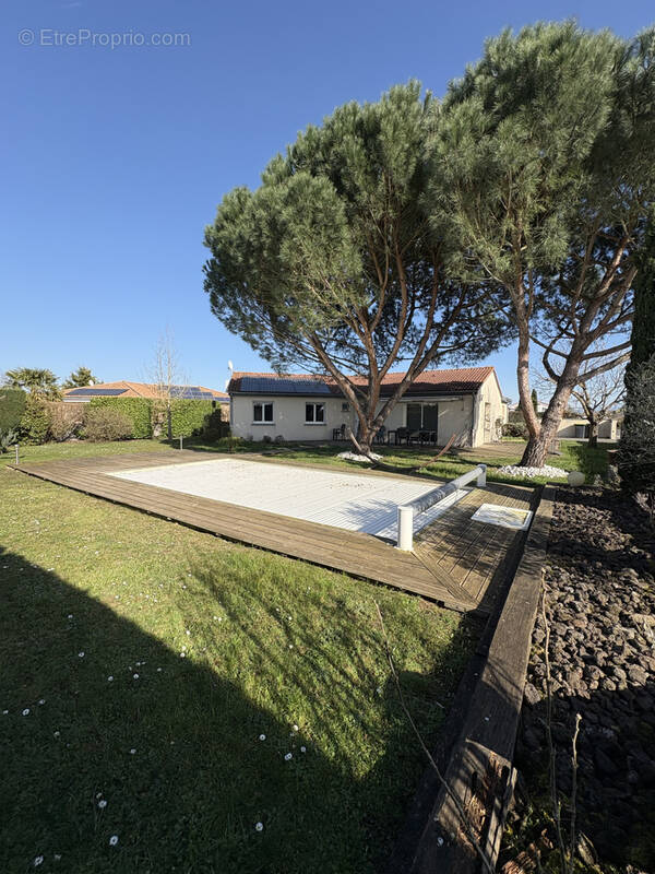 Maison à JOZE