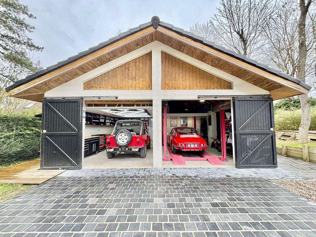 Maison à NESLES
