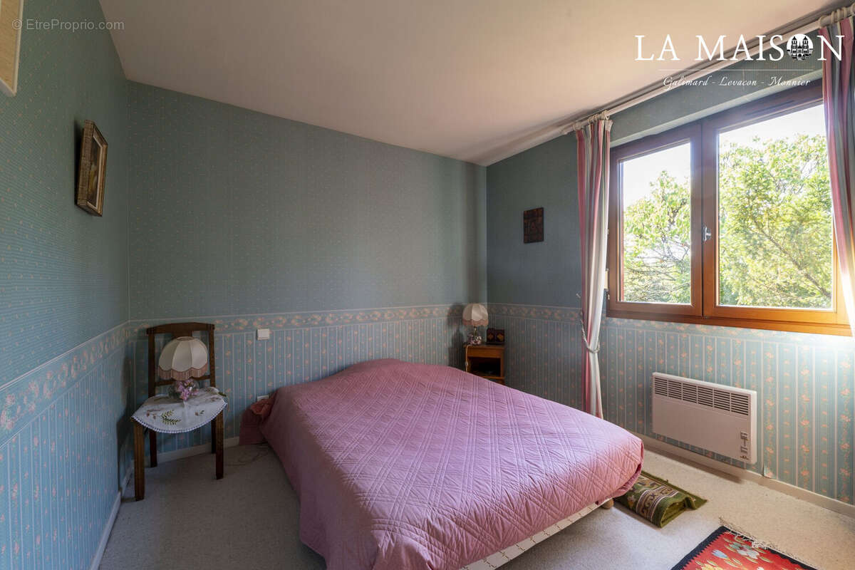 Maison 128 m² à Hauteville-Les-Dijon  - photo 7