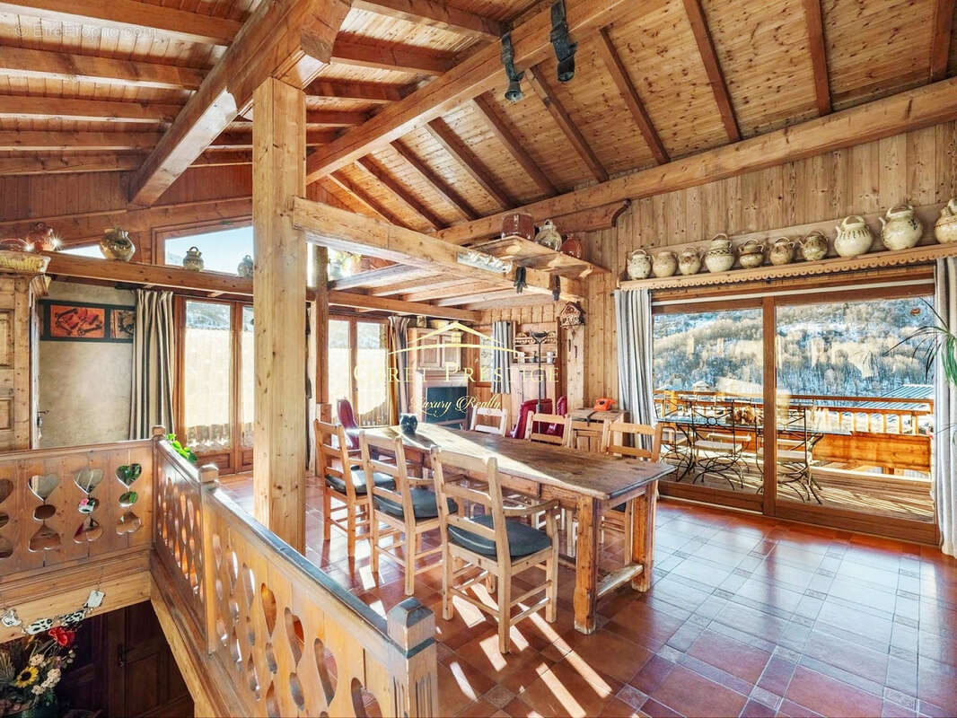 Maison à SAINT-MARTIN-DE-BELLEVILLE