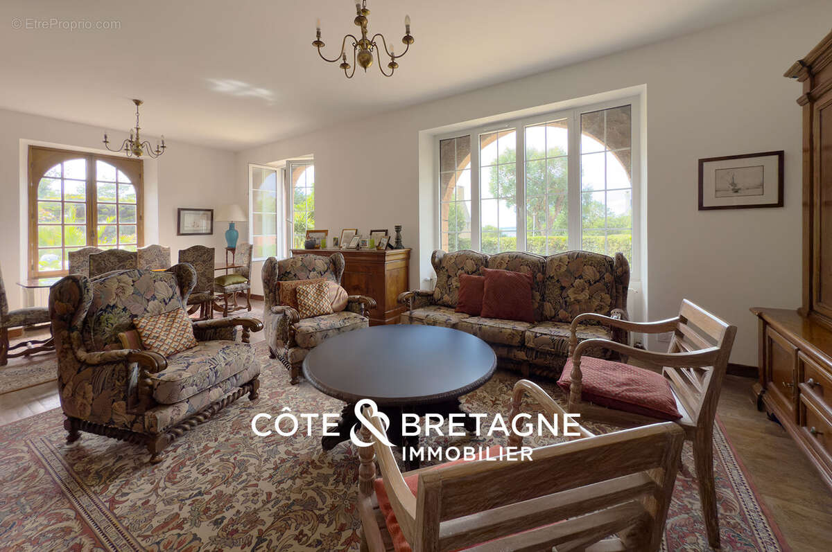 Maison à TREBEURDEN