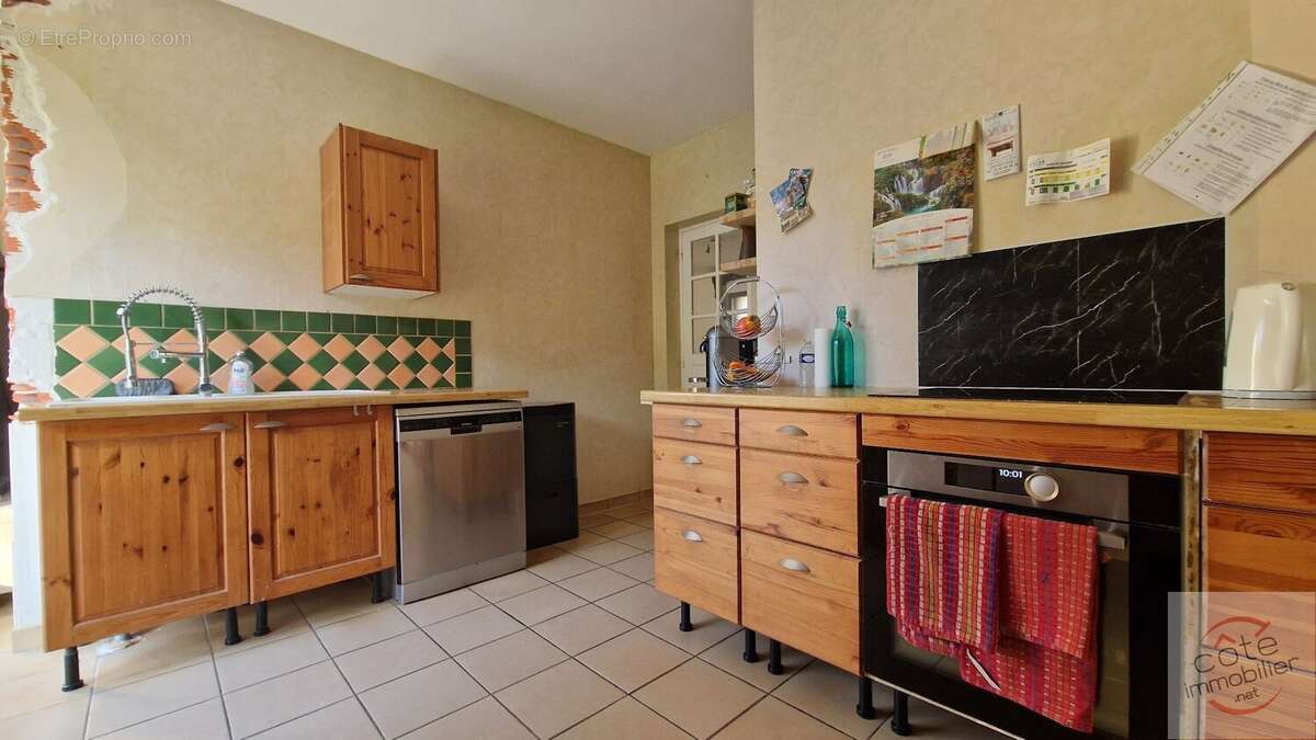 Maison à SAINTE-MESME