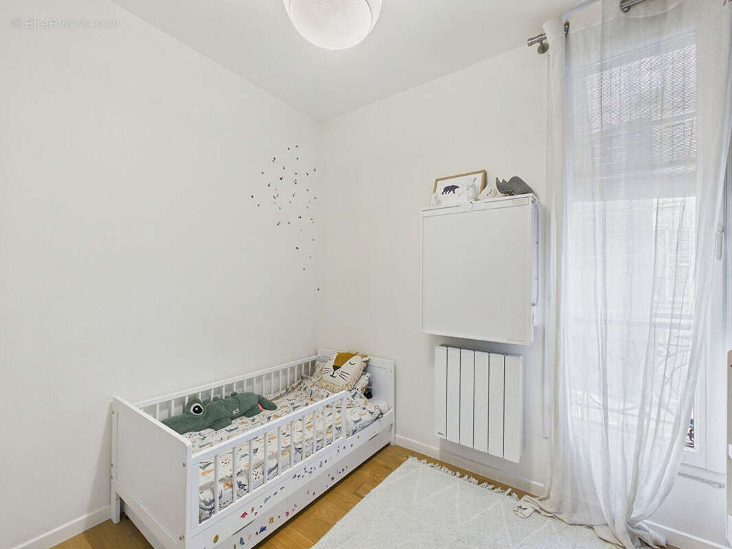 Appartement à PARIS-9E