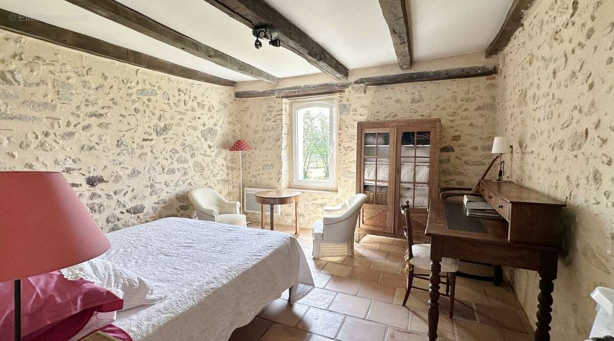 Maison à SAINT-LON-LES-MINES