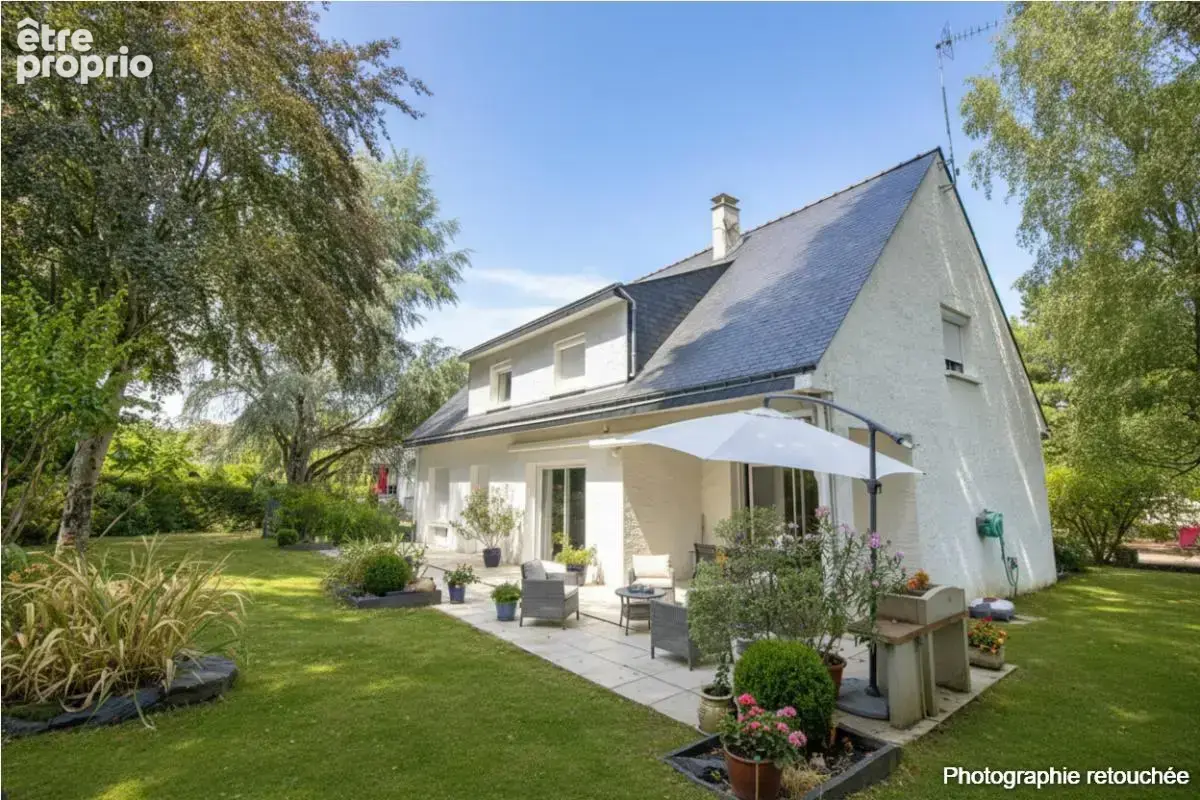 Maison au Parc de la Haye à Avrillé, 8 pièce(s) sur 190 m2 habitables - photo 12