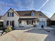 Maison à CHAUVINCOURT-PROVEMONT