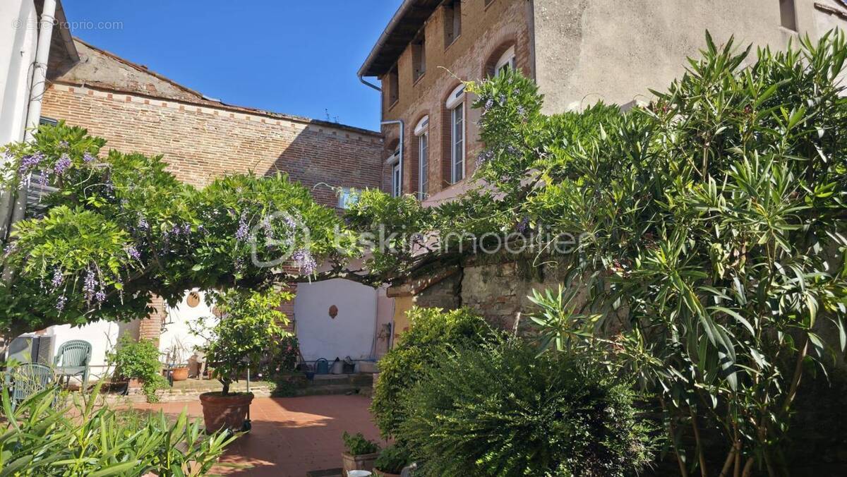 Maison à RABASTENS