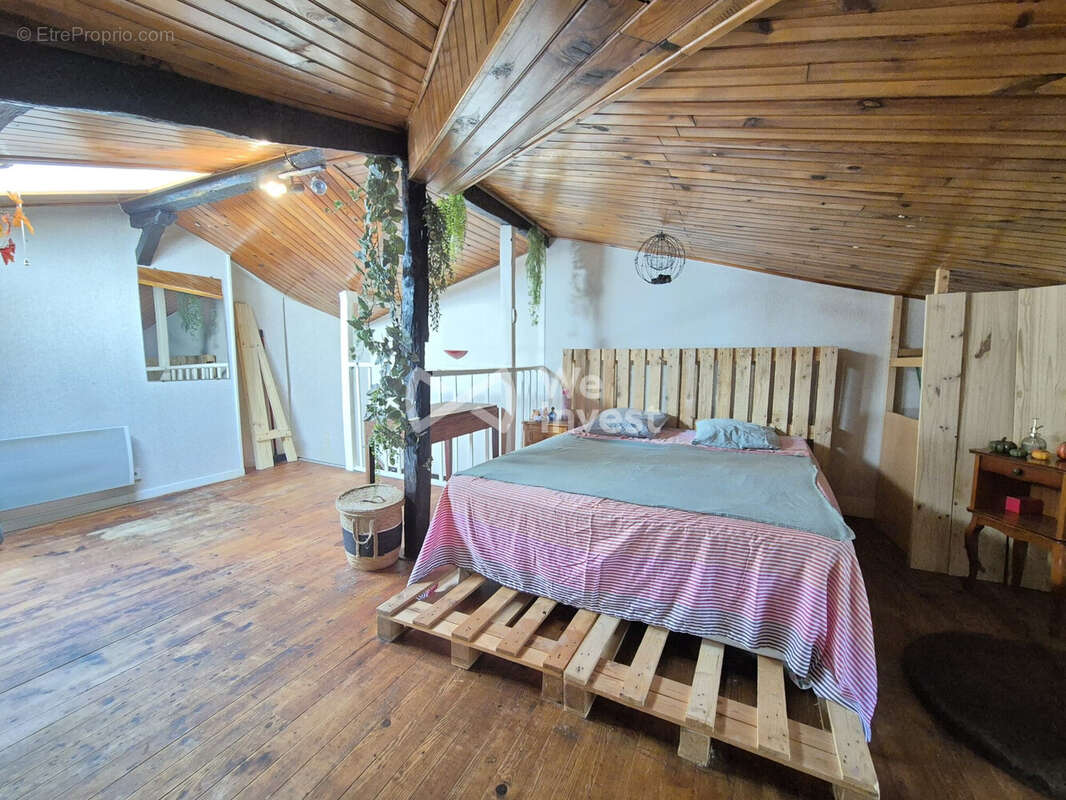 Maison à LERAN
