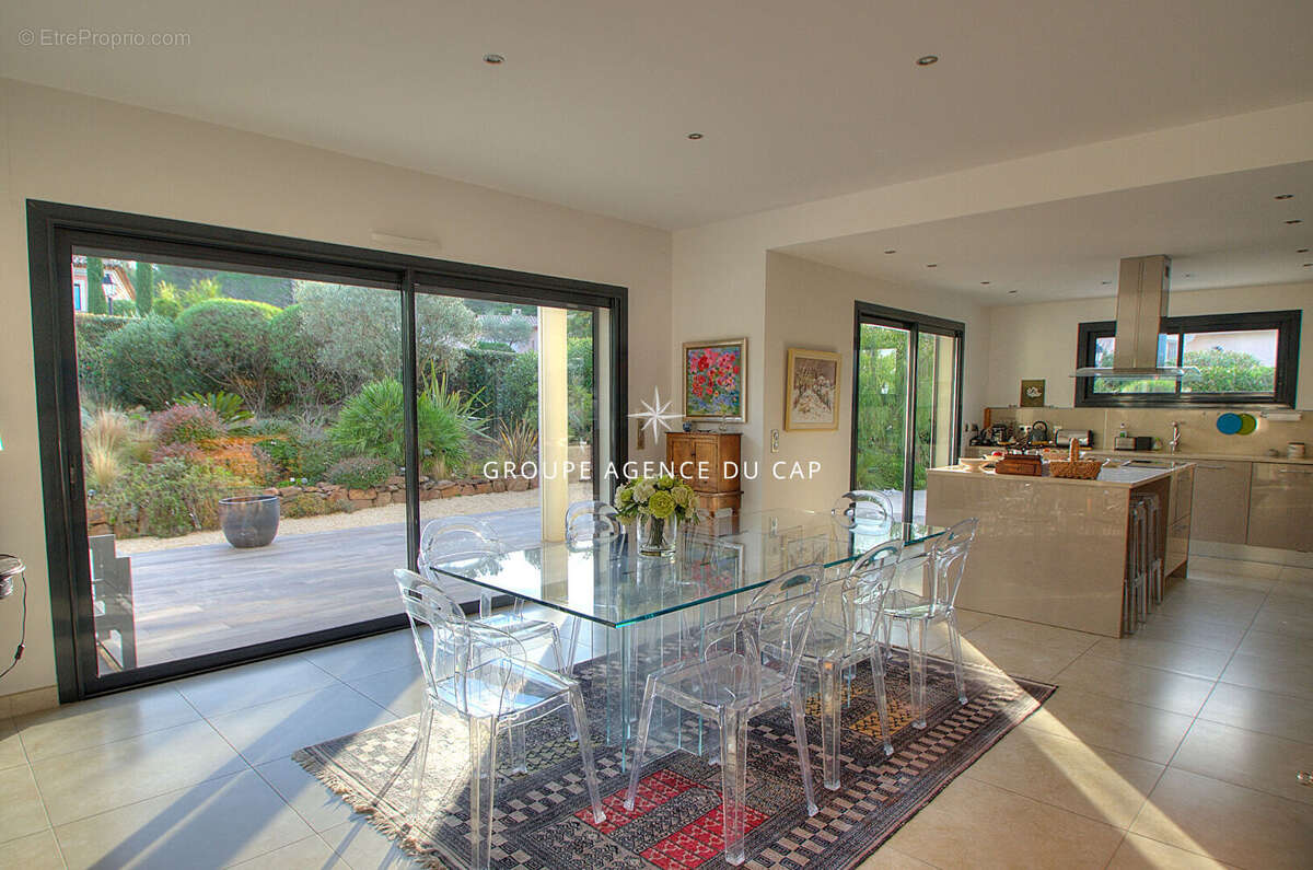 Maison à SAINT-RAPHAEL