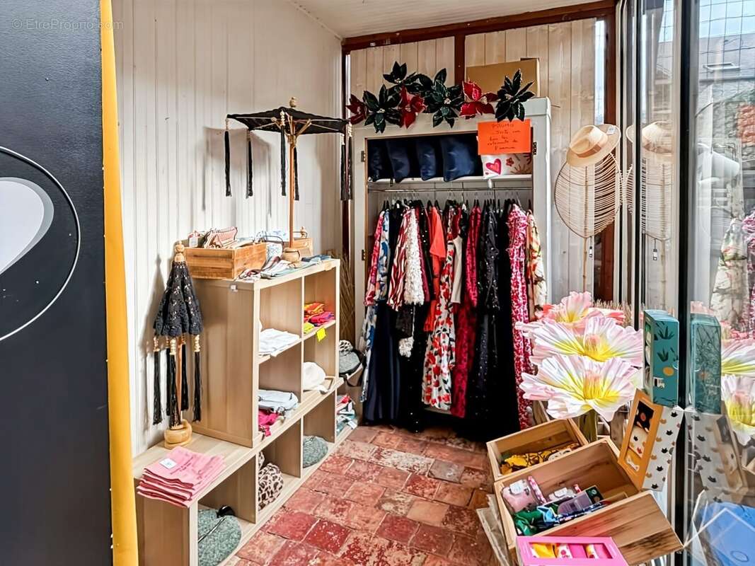 Commerce 66 m² à Etampes  - photo 6