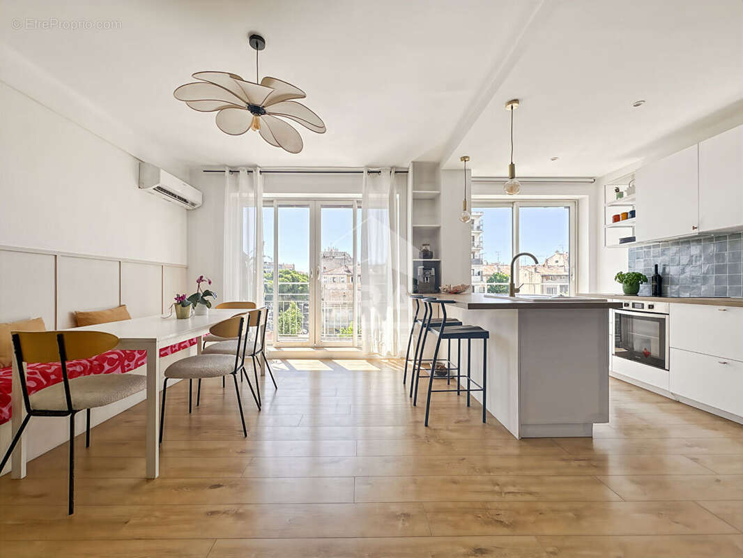 Appartement 62m² à marseille 4e arrondissement - photo 3