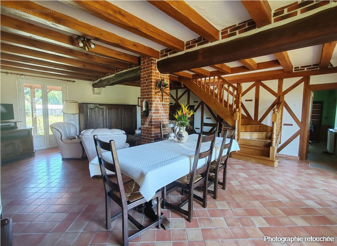 Maison à MONTHOU-SUR-BIEVRE