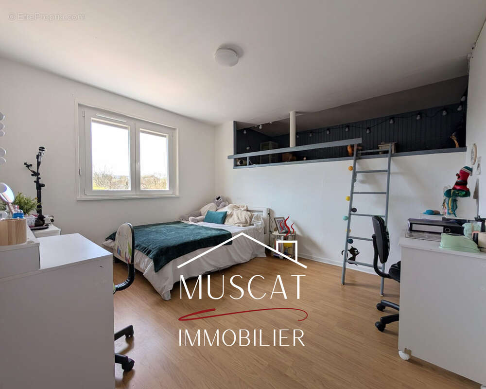 Maison à SAINT-QUENTIN-FALLAVIER