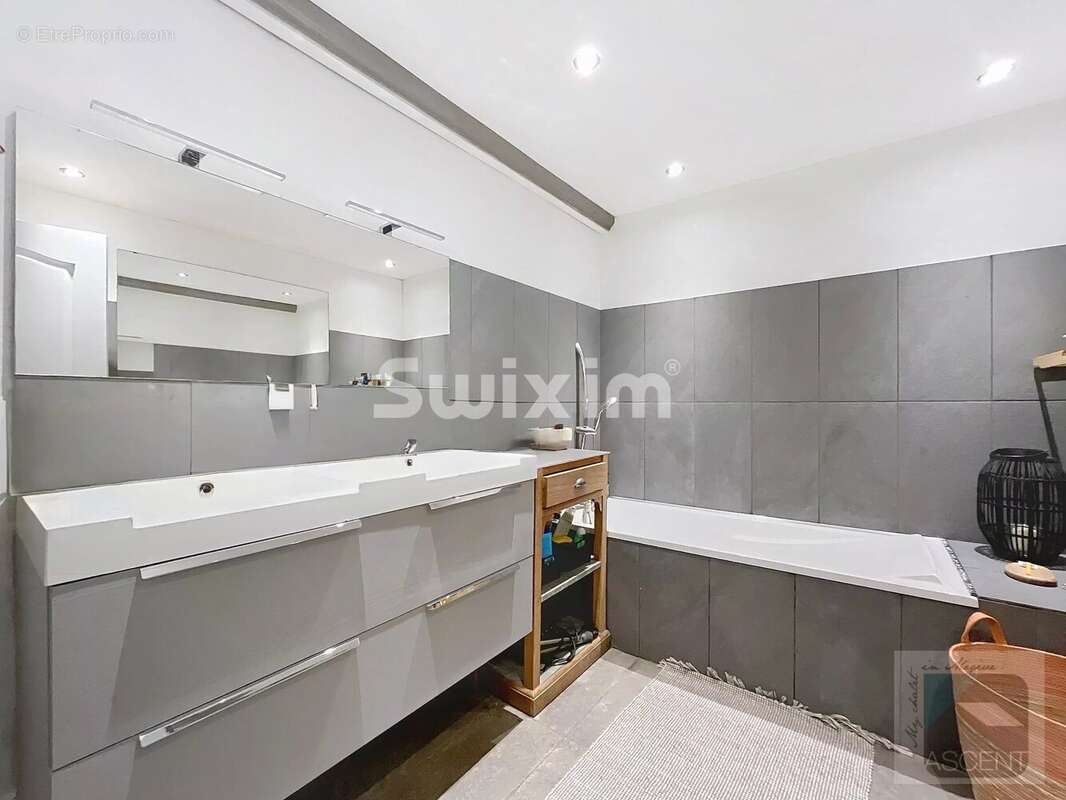 Appartement duplex à vendre à Saint-Gervais. - photo 9