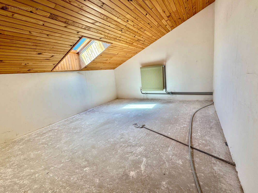 Lentigny 42155  maison à vendre  208m2 936m2 de terrain avec sous sol soit 314m2 - photo 7