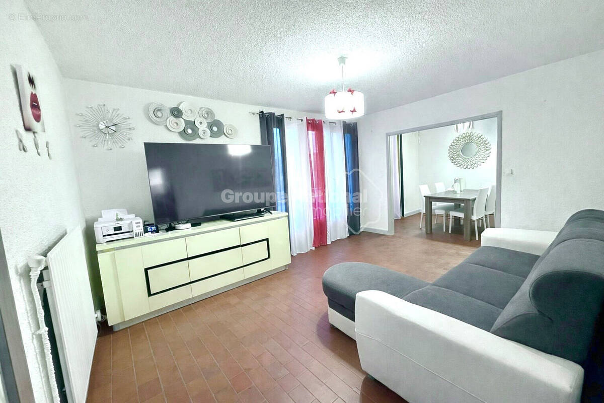 Appartement à SEPTEMES-LES-VALLONS