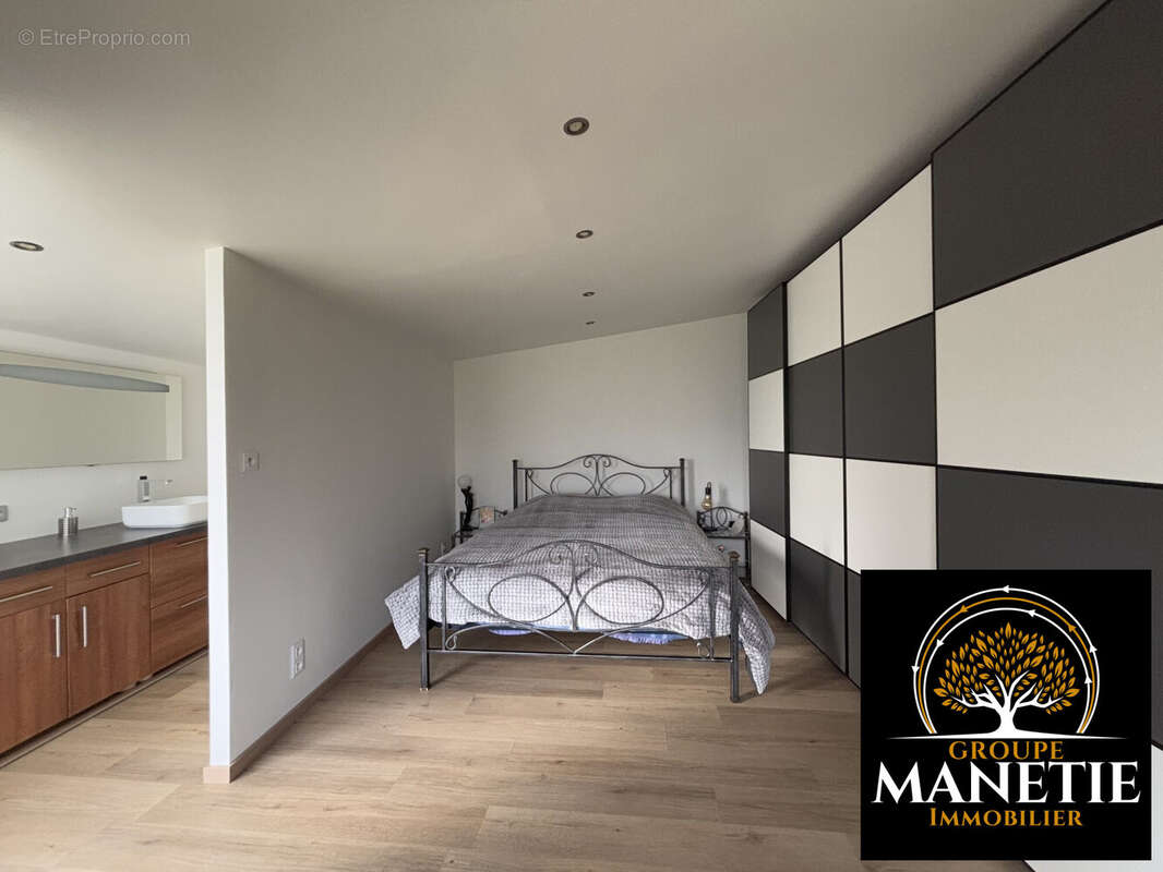 Maison à BEAUMETZ-LES-LOGES