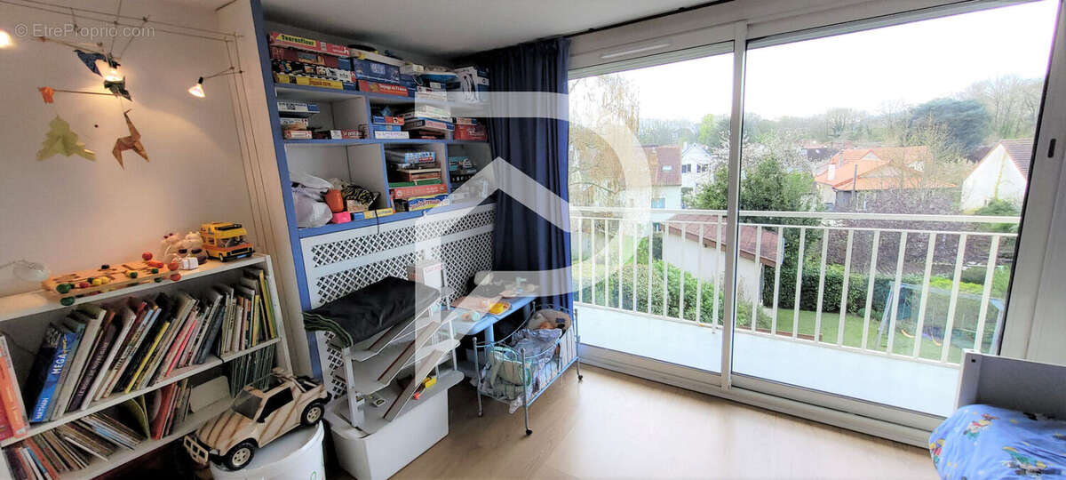 Maison à SAINT-REMY-LES-CHEVREUSE