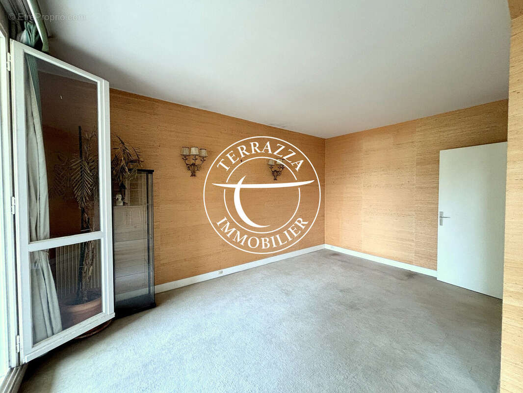 Appartement à LOUVECIENNES