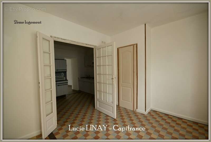 Maison à SAINT-HILAIRE-DU-MAINE