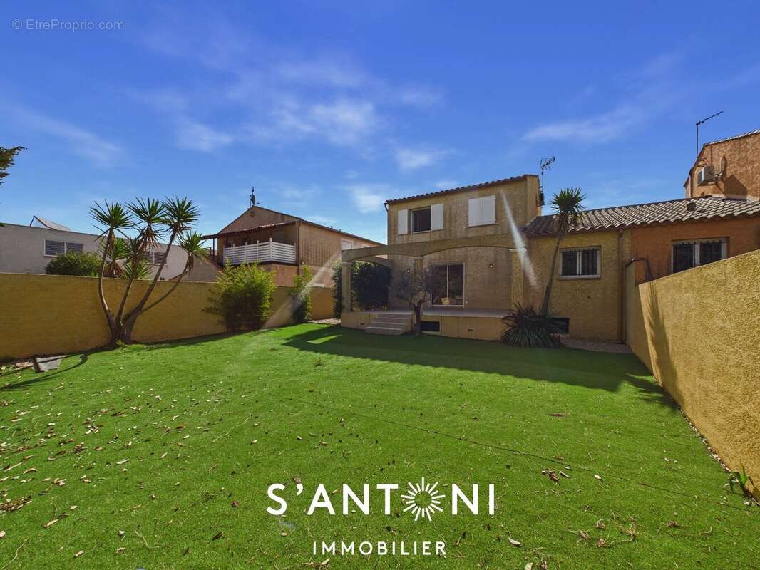 Maison à LIGNAN-SUR-ORB