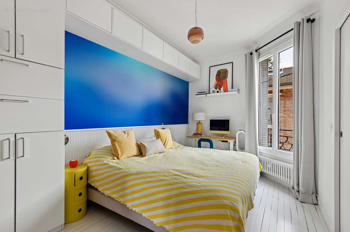 Appartement à NEUILLY-SUR-SEINE