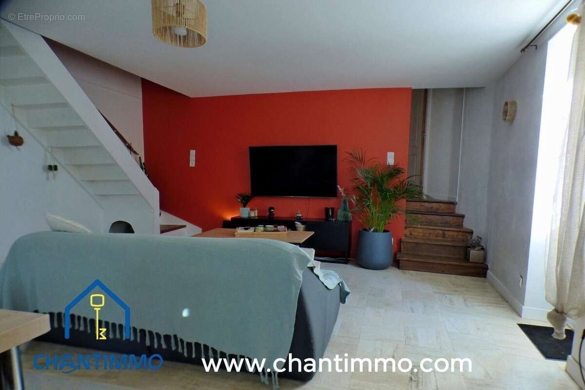 Maison à SAINT-PROUANT