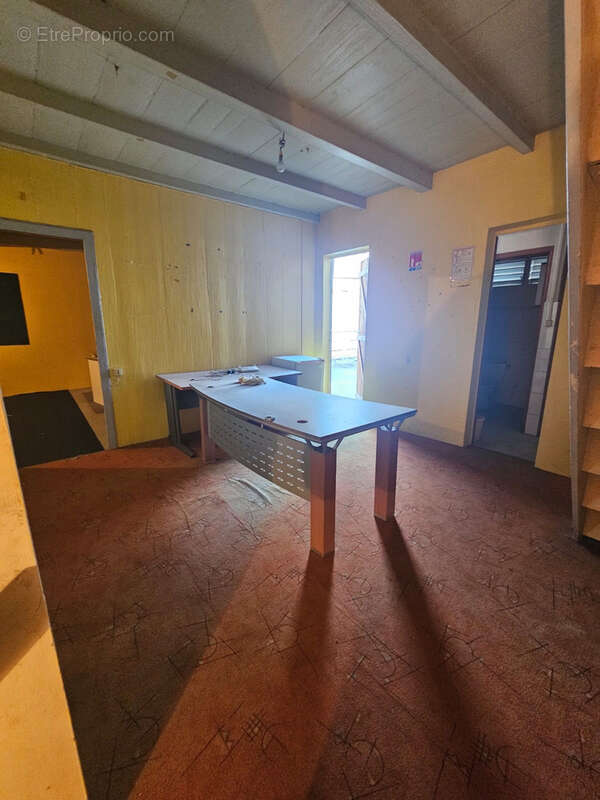 Commerce à RIVIERE-SALEE