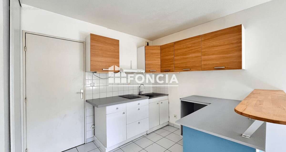 Appartement à LYON-9E