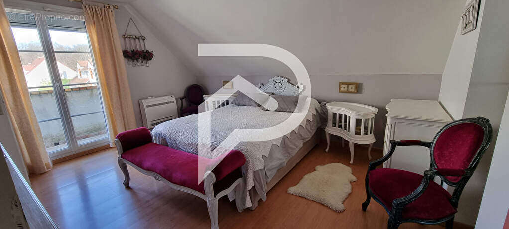 Maison à MAROLLES-EN-BRIE