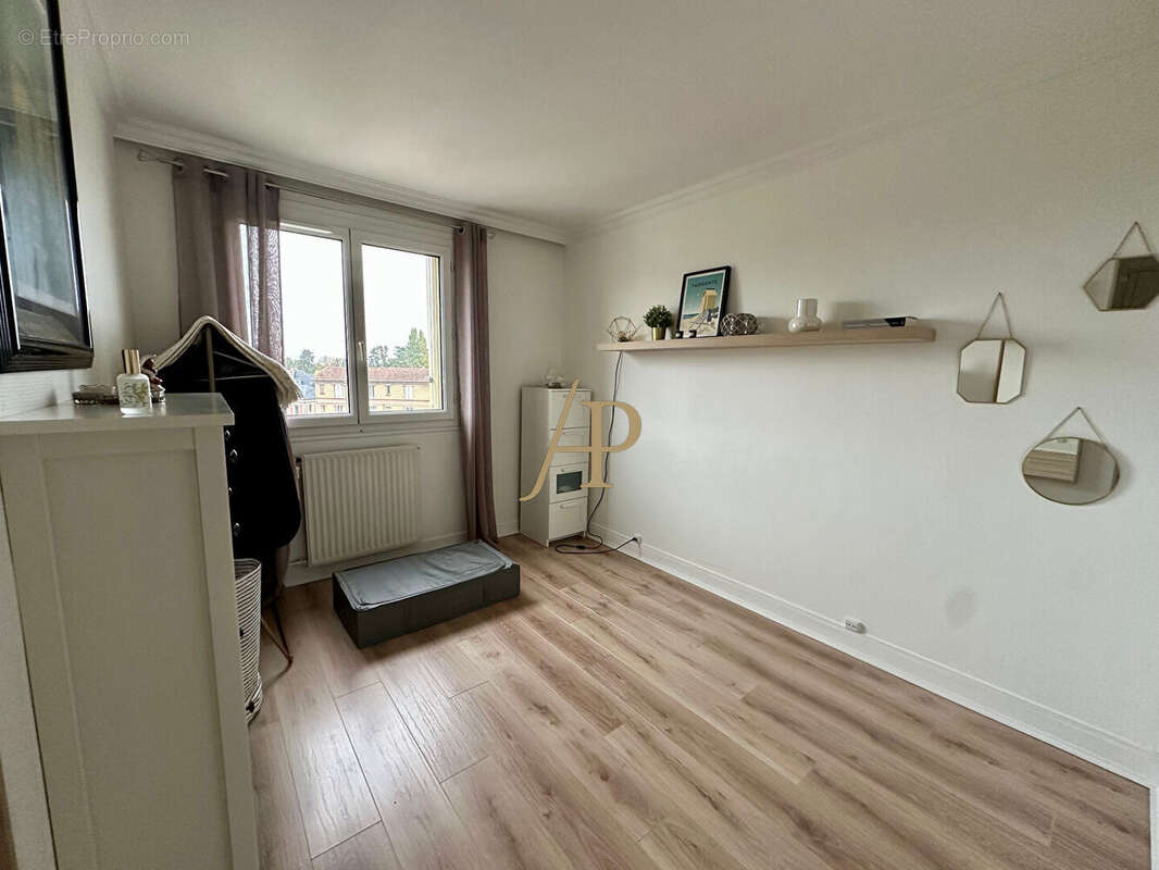 Appartement à SAINT-GERMAIN-EN-LAYE