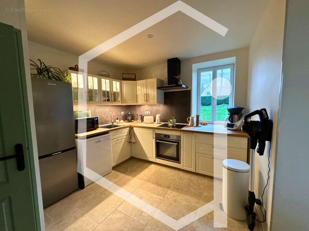 Maison à SAVIGNY-EN-SANCERRE