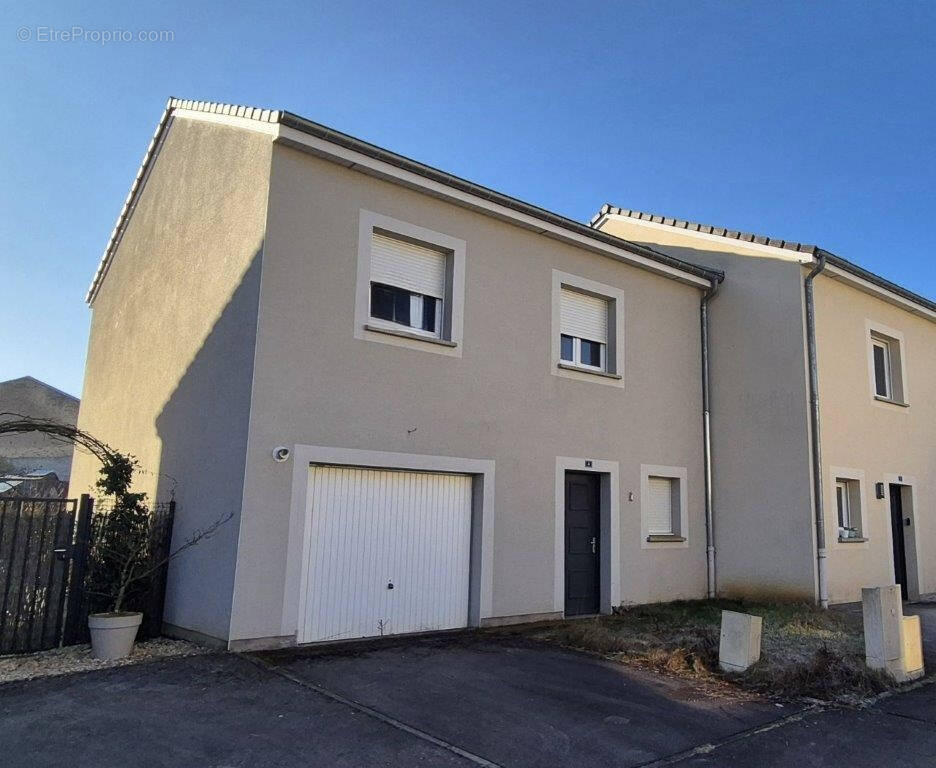 Maison à ROUSSY-LE-VILLAGE