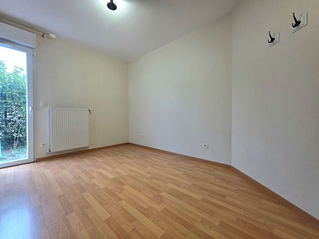 Appartement à BOURG-DE-PEAGE