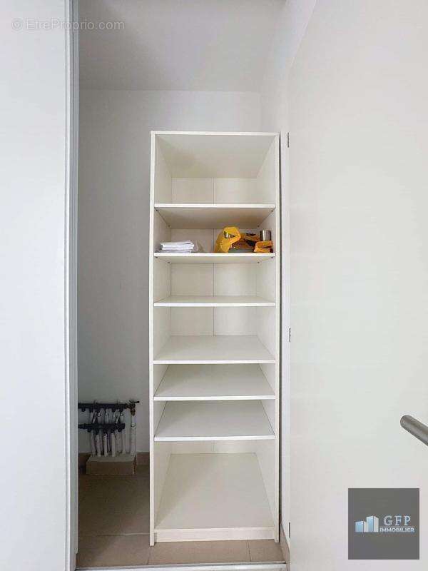 Appartement à BORMES-LES-MIMOSAS