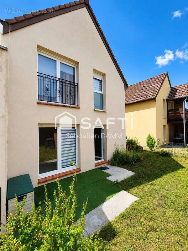 Maison 104 m² à Wittenheim  - photo 7