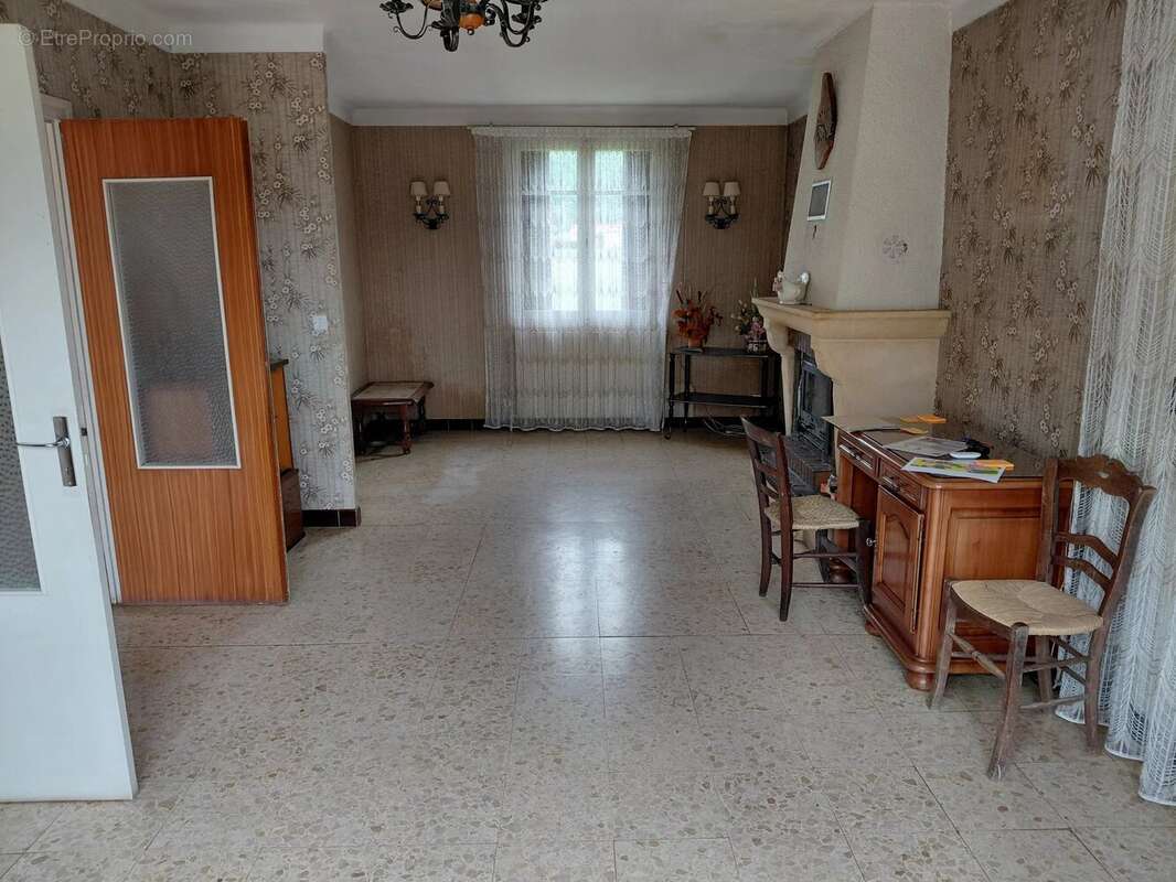 Maison à DURAVEL