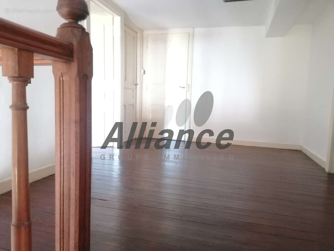 Maison à AILLEVILLERS-ET-LYAUMONT