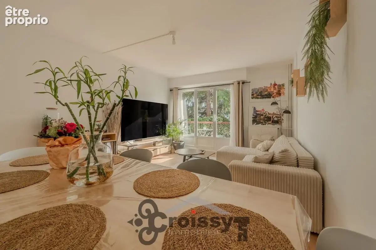 Appartement 4 pièces Croissy - balcon - parking - photo 2