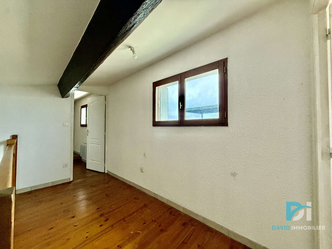 Appartement à FLORENSAC