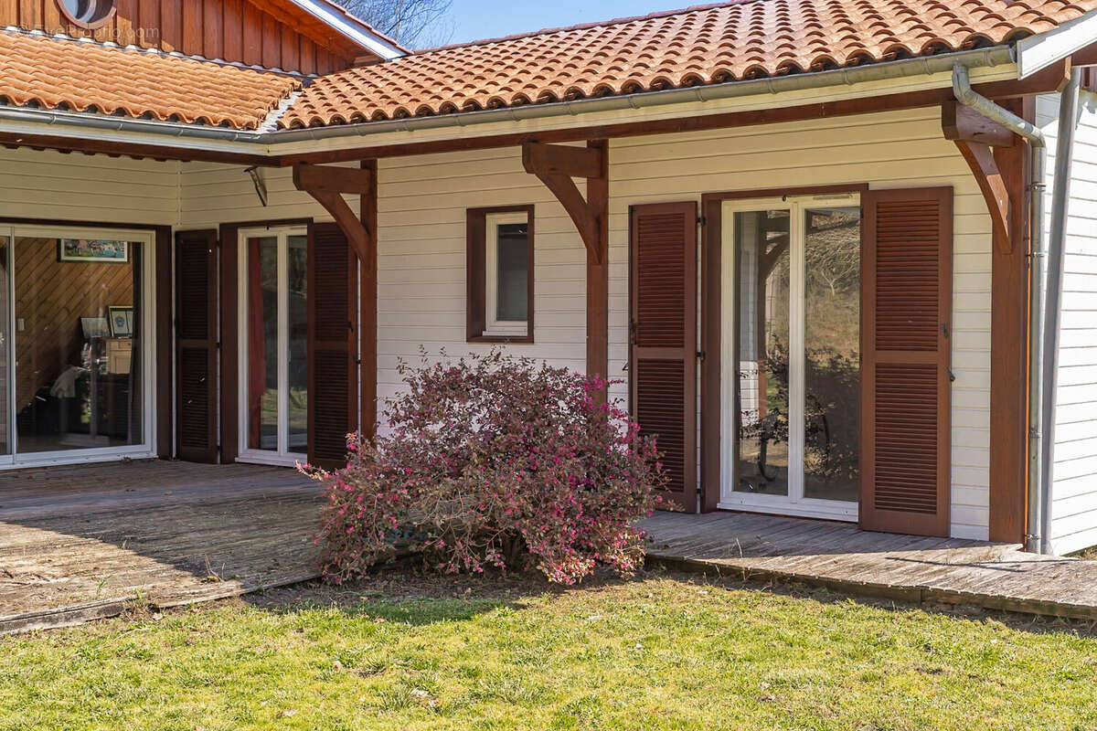 Maison à SANGUINET