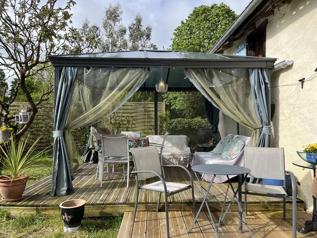 Superbe maison de campagne avec annexe, piscine et grange - photo 16