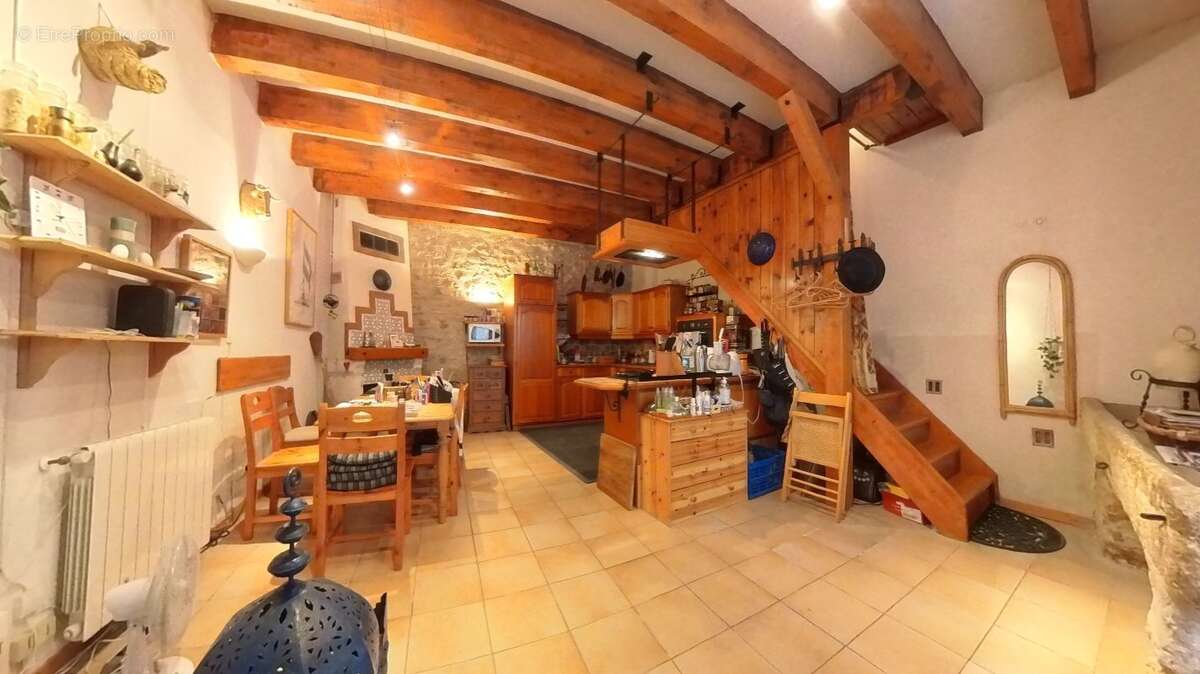 Maison à NEZIGNAN-L'EVEQUE