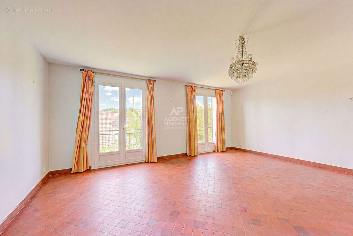 Maison à LE PECQ