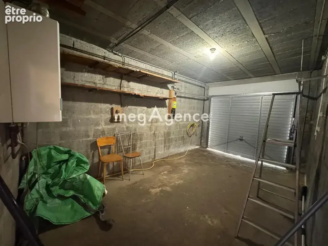 Lanester – Maison 3 chambres avec garage, jardin clos et beau potentiel - photo 15