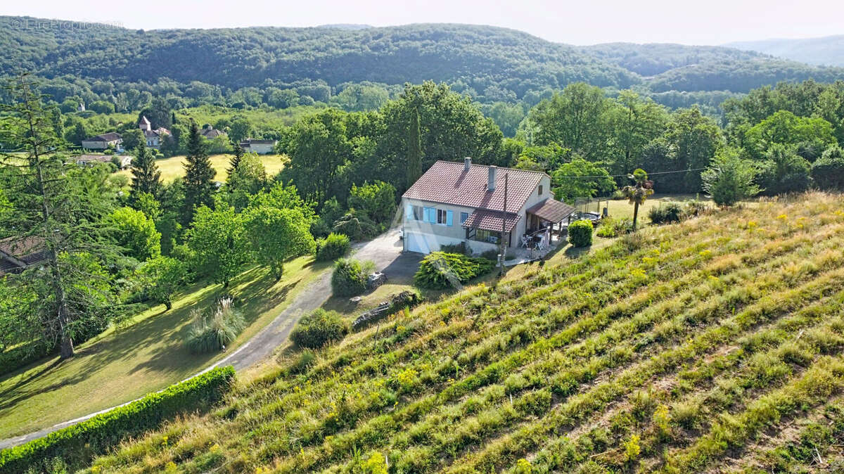 Jolie maison spacieuse, 4 chambres, au calme - photo 16