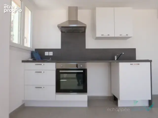 Vente appartement T3 à Grimaud - Vendu loué - photo 3