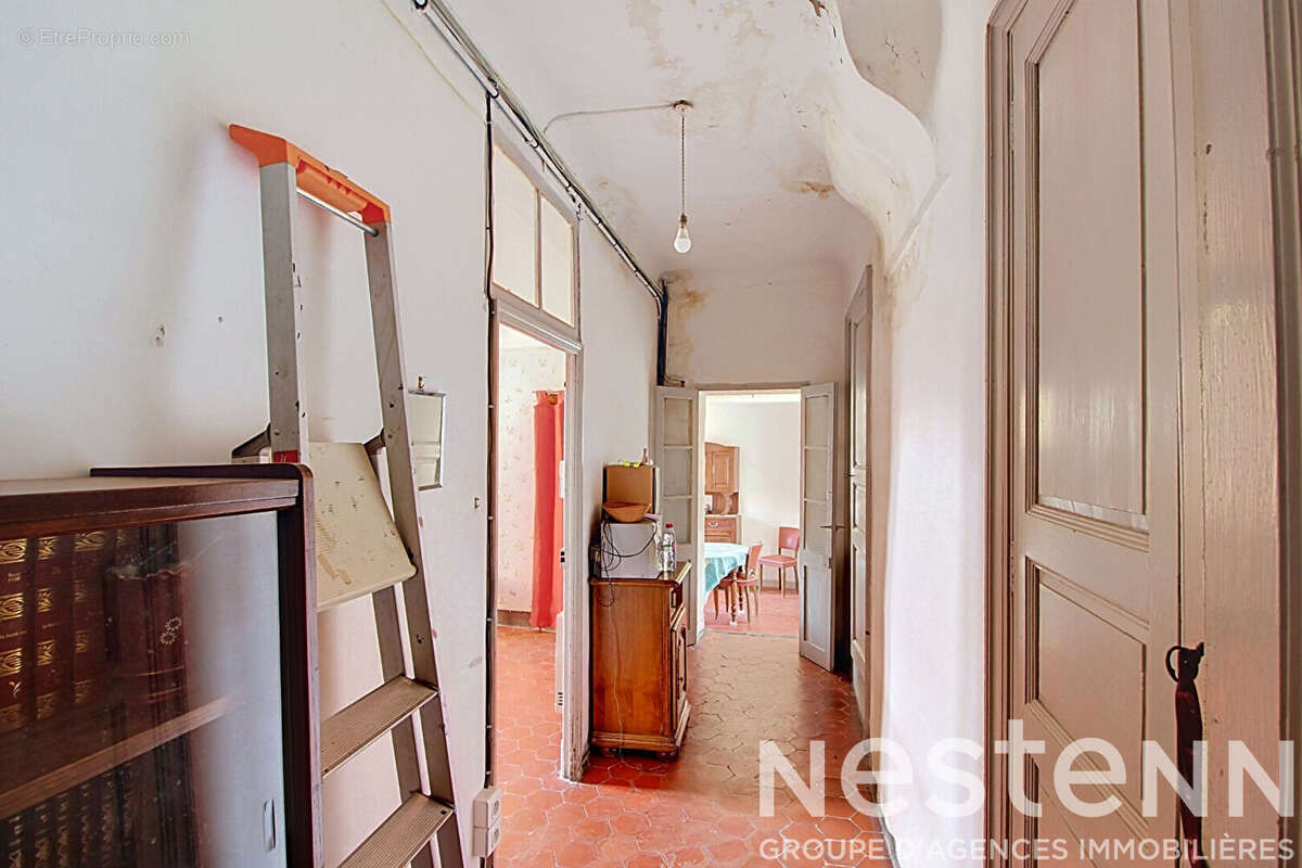 Appartement à LORGUES