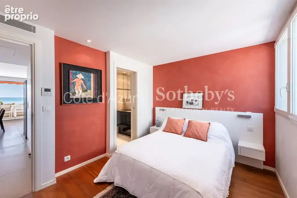 Saint Laurent du Var, penthouse 3 pièces de 88 m² avec 115 m² de terrasses et vue mer - photo 8